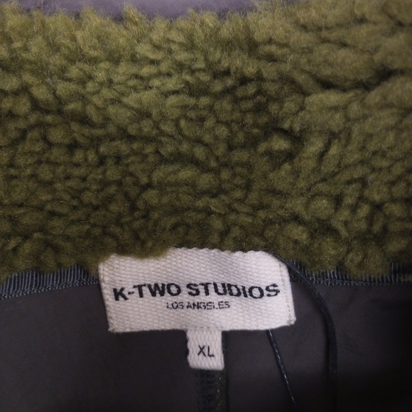 K-two studios army green fleece deep pile jacket - Picture 4 of 5